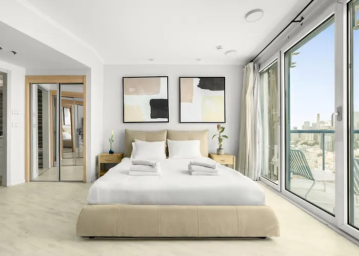 Superb Beachfront Apartments With Shelter By Sea N\' Rent