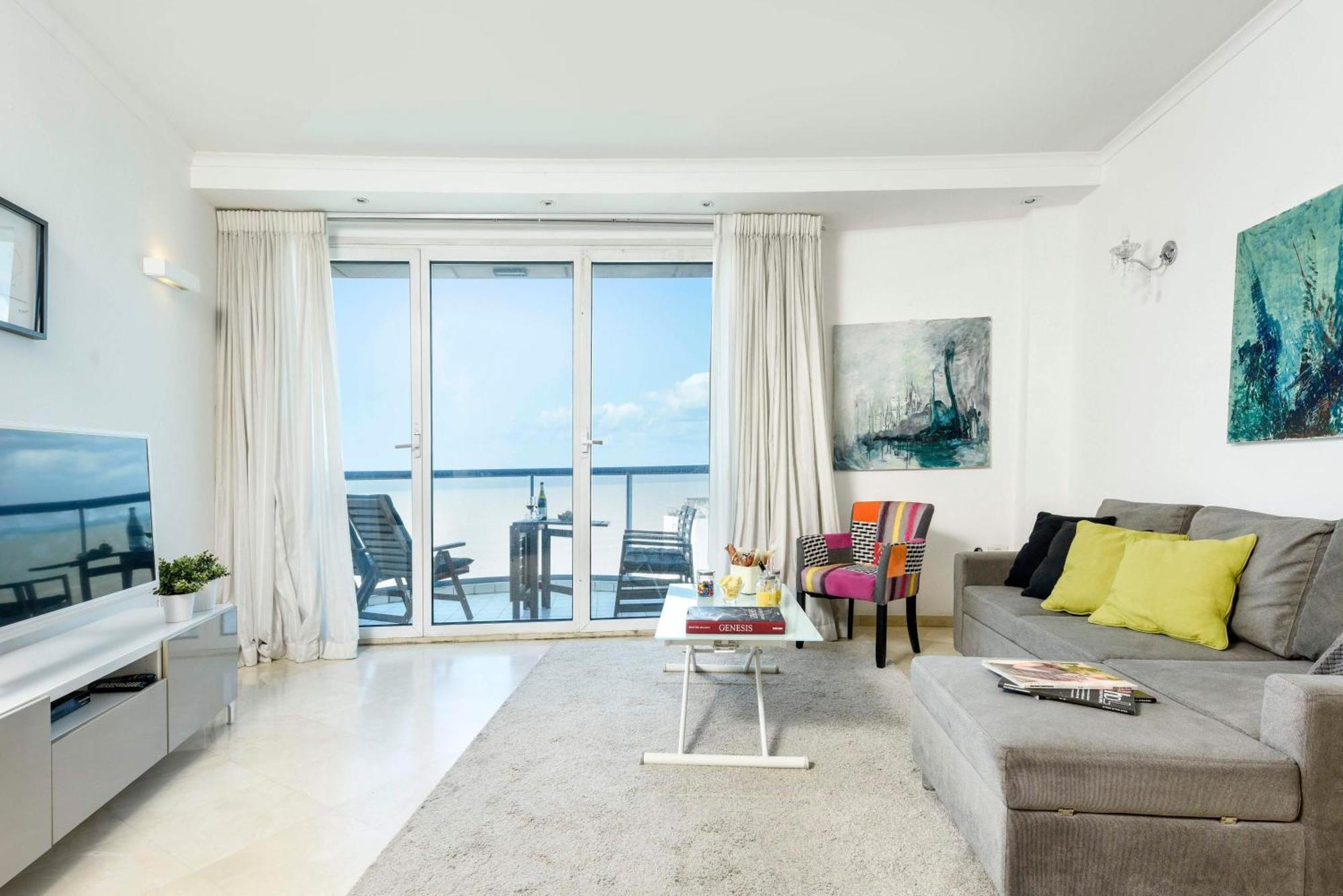 Superb Beachfront With Shelter By Sea N' Rent Tel Aviv